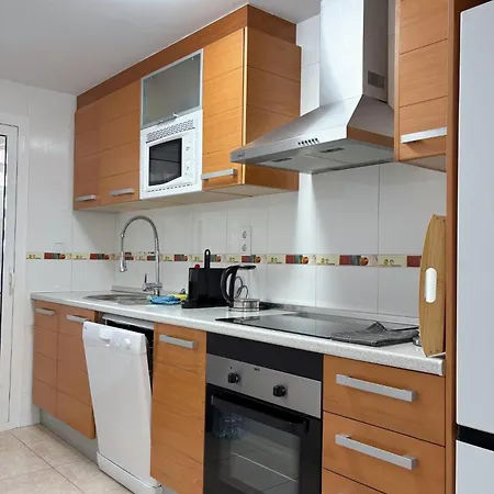 公寓 Traumhafte Familien-ferienwohnung Mit Dachterrasse & Pool