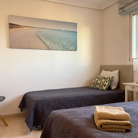 Lejlighed Traumhafte Familien-ferienwohnung Mit Dachterrasse & Pool
